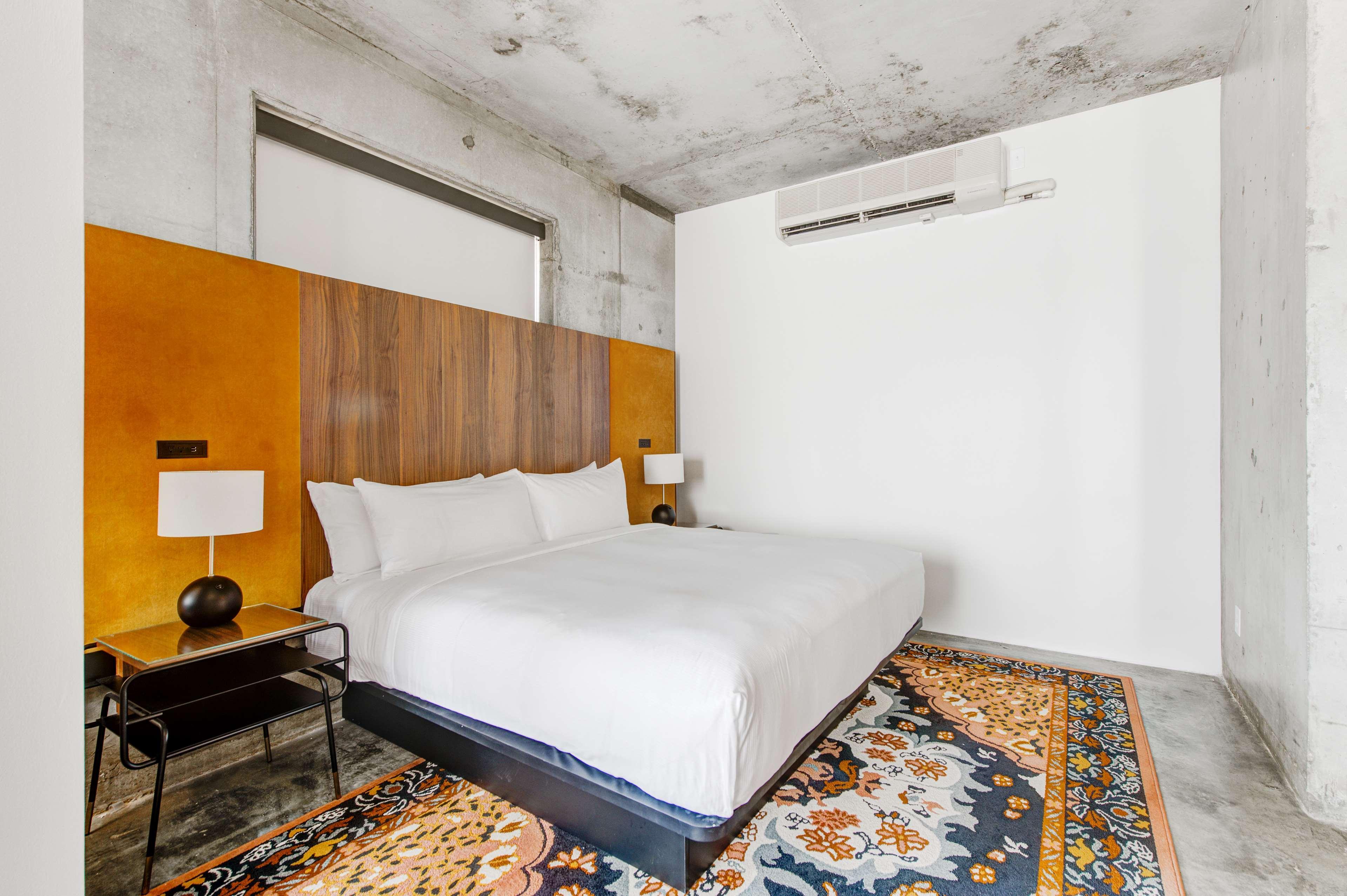 Nylo Las Colinas Hotel, Tapestry Collection By Hilton Irving Exterior photo